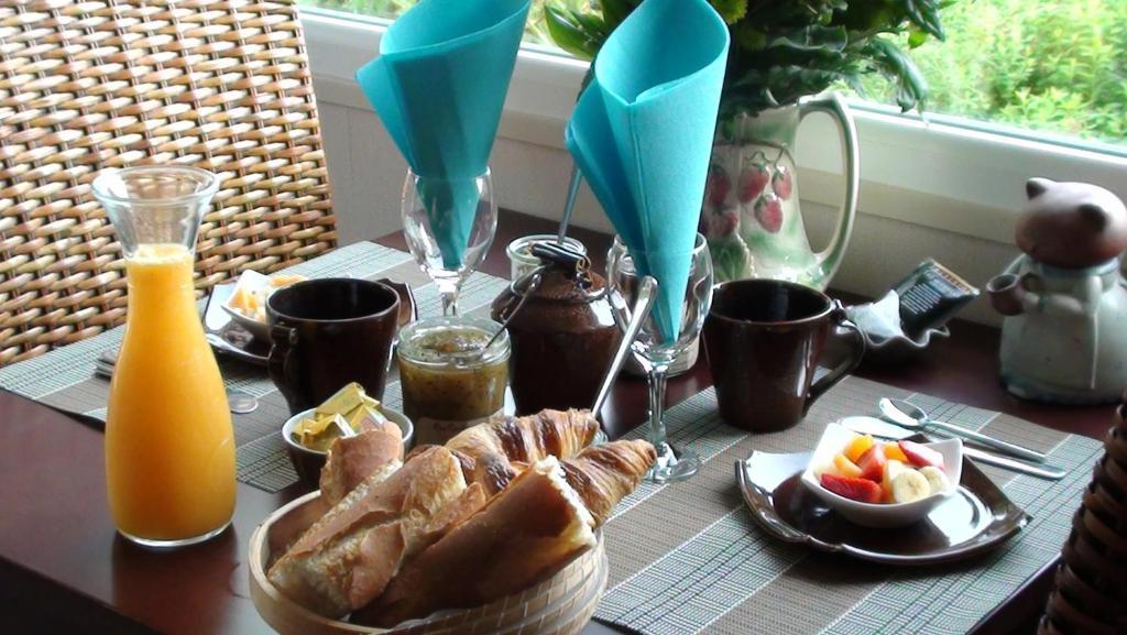 Les Fermes De Florence Bien Etre Et Nature Les Champeaux Phòng bức ảnh